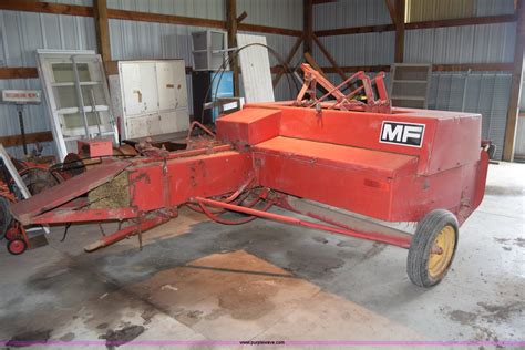 <b>MASSEY</b> <b>FERGUSON</b> MF <b>124</b> <b>BALER</b> This little square <b>baler</b> may look a little on the dull side but; that doesn't stop it pumping out bale after bale with ease. . Massey ferguson 124 baler reviews
